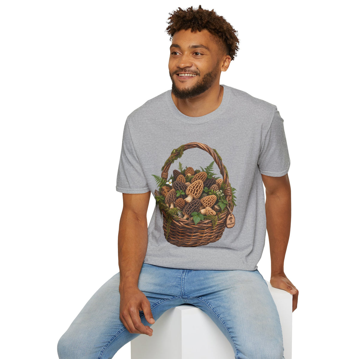Morel Mushroom Basket T-Shirt Woodland Foraging Nature Graphic Tee Unisex Softstyle T-Shirt